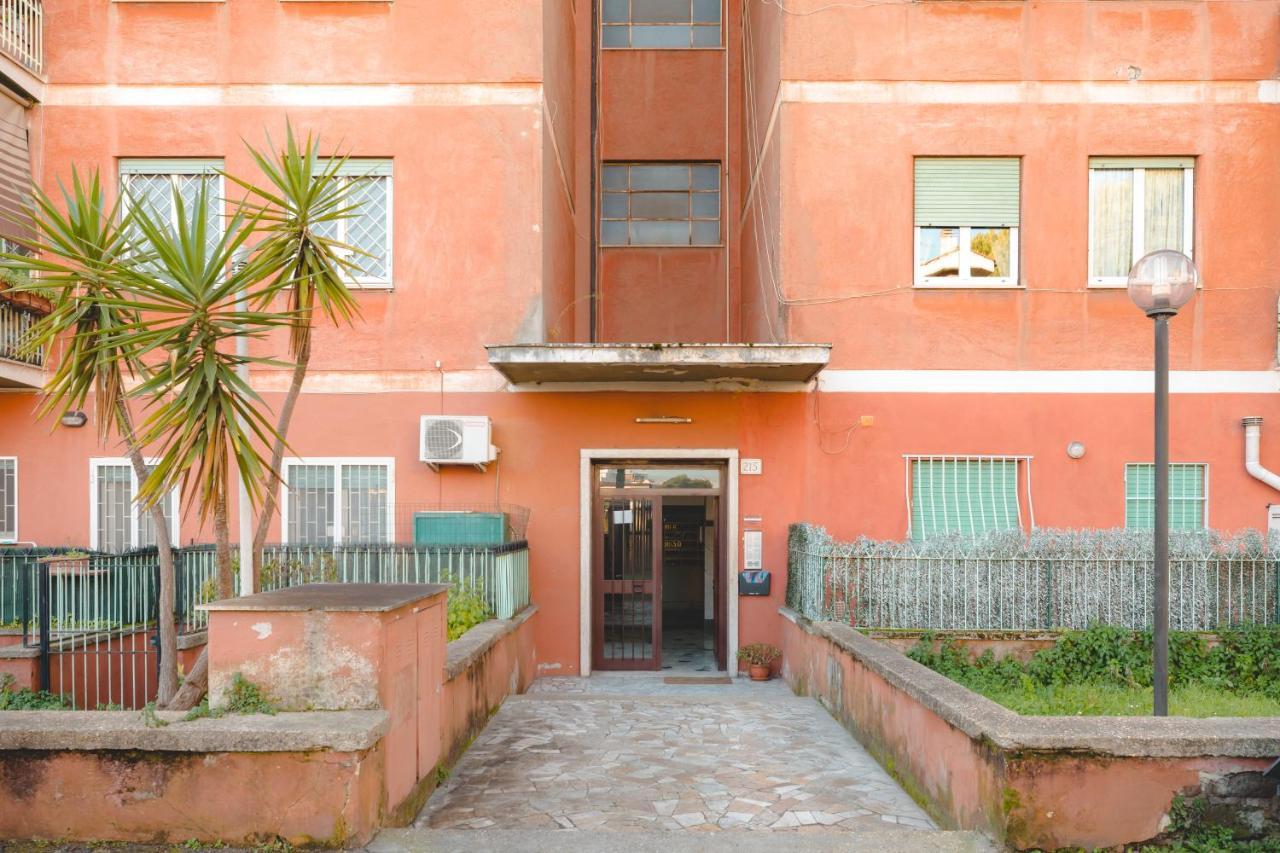 Le Rondini Apartment, 5 Persone, 2 Balconi, Policlinico Tor Vergata E Casilino Rome Exterior photo